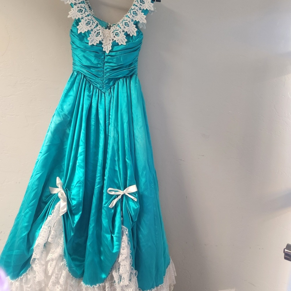 Vintage Zum Zum Teal Dress Size‎ 3/4  Lace Trim Bows Victorian Prarie Metallic
